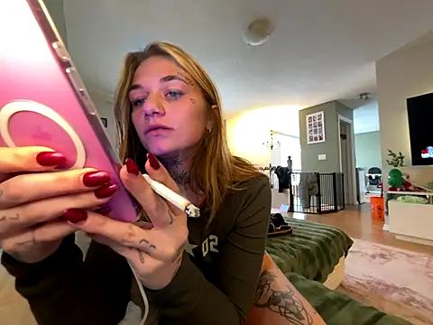 chloetease online show from November 28, 5:35 pm