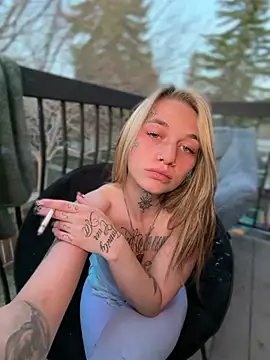 chloetease online show from May 1, 3:00 am