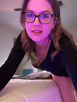 MaiseKnox online show from January 24, 12:20 am