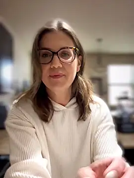 MaiseKnox online show from April 30, 10:03 pm