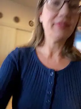 MaiseKnox online show from March 12, 10:14 pm