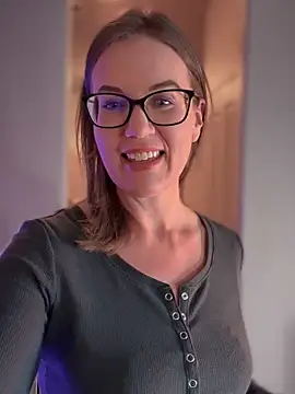 MaiseKnox online show from November 11, 10:04 pm