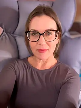 MaiseKnox online show from June 24, 10:18 pm