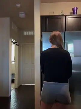 MaiseKnox online show from October 17, 10:11 pm