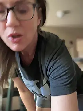 MaiseKnox online show from January 19, 6:53 pm