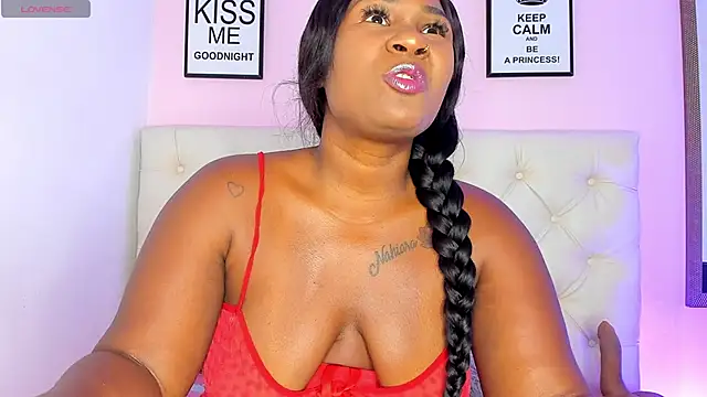 WhitneyWells online show from October 24, 4:33 am