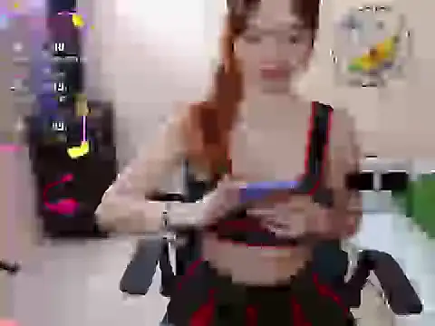 miss tinnymafe online show from September 18, 3:42 am