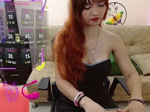 miss tinnymafe online show from January 14, 11:47 am