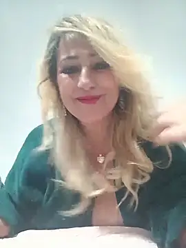vivifernades online show from June 10, 2:29 pm