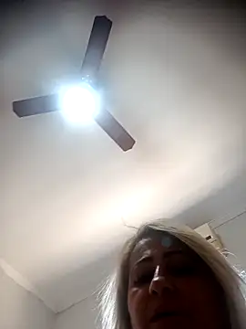 vivifernades online show from February 21, 12:18 pm