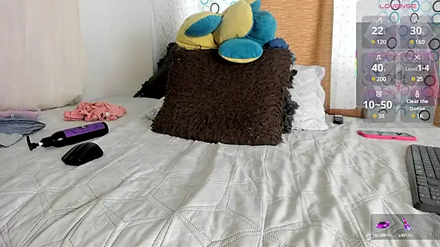 Snapshot of BlowMommy_ chatting on March 5, 9:26 pm BlowMommy online show from March 5, 9:26 pm