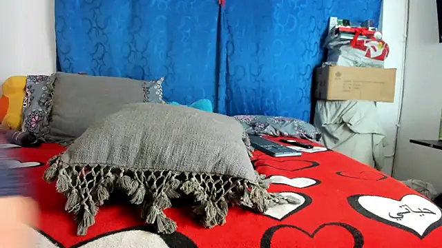 BlowMommy  online show from March 8, 11:13 am