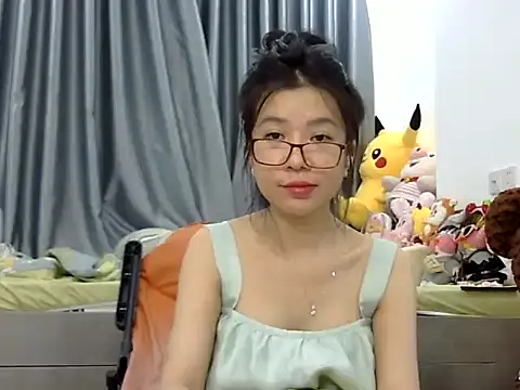 Snapshot of Cute_Ruby01 chatting on January 10, 12:26 pm Cute Ruby01 online show from January 10, 12:26 pm