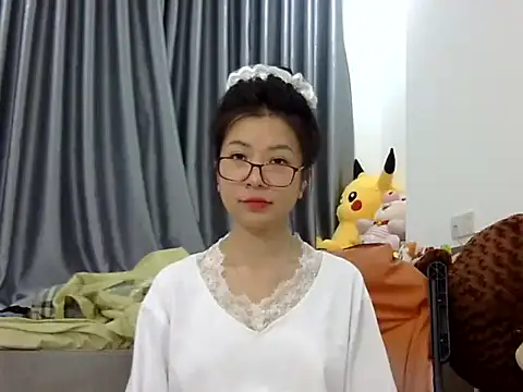 Snapshot of Cute_Ruby01 chatting on February 12, 12:22 pm Cute Ruby01 online show from February 12, 12:22 pm