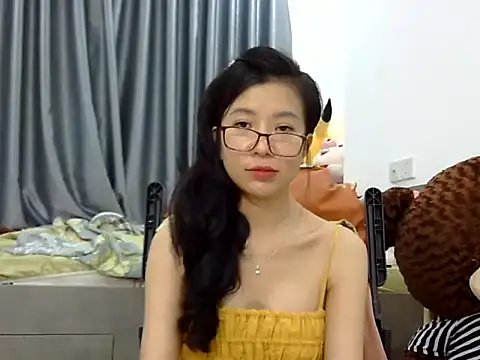 Snapshot of Cute_Ruby01 chatting on December 17, 5:26 pm Cute Ruby01 online show from December 17, 5:26 pm
