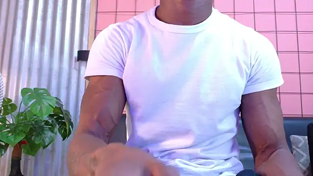 Snapshot of martin_killer chatting on July 9, 1:39 am martin killer online show from July 9, 1:39 am