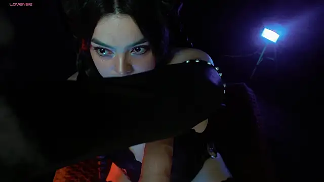 Snapshot of alexa11_ chatting on June 6, 8:47 pm alexa11 online show from June 6, 8:47 pm