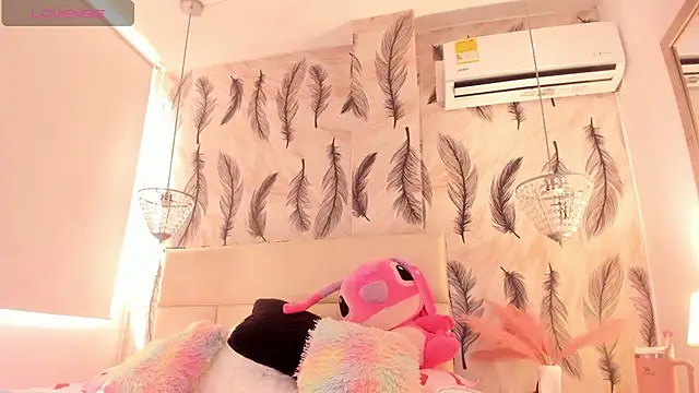 Vivi prinncess online show from November 3, 1:58 pm