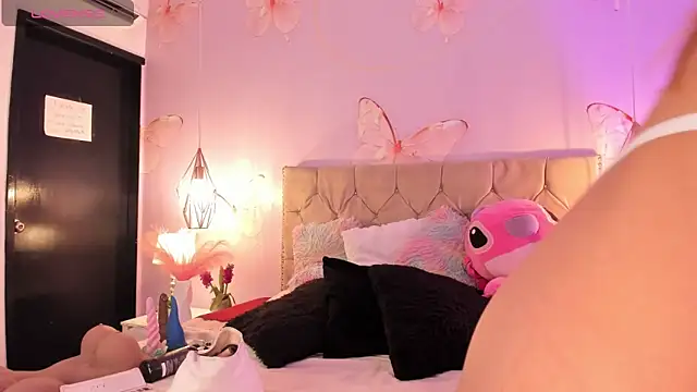 Vivi prinncess online show from March 31, 8:44 pm