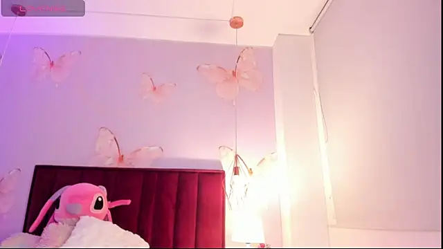 Vivi prinncess online show from February 7, 11:35 pm