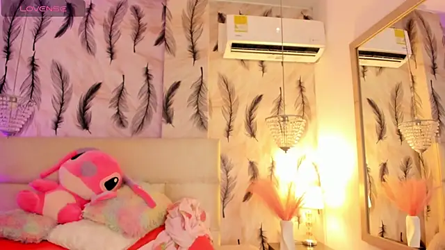 Vivi prinncess online show from February 4, 11:22 pm