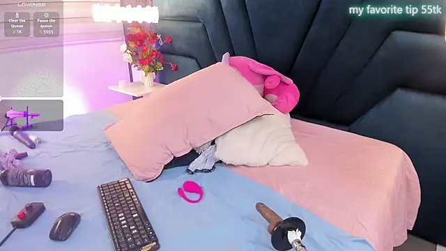 Vivi prinncess online show from May 27, 1:57 am
