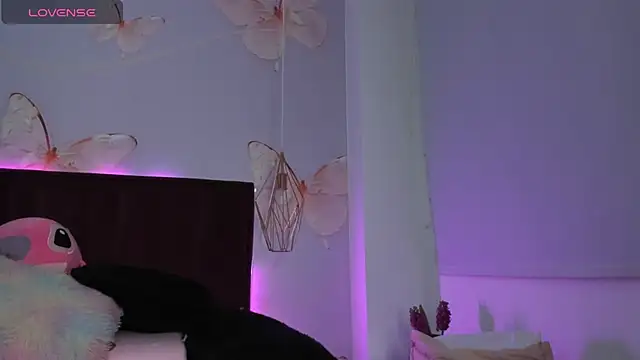 Vivi prinncess online show from February 23, 11:38 pm