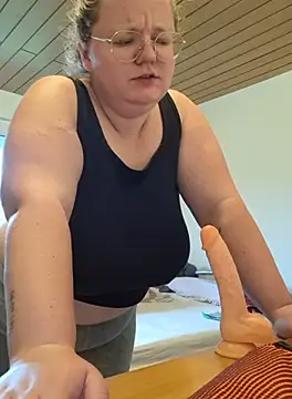 Fiona0705 online show from October 5, 10:28 am