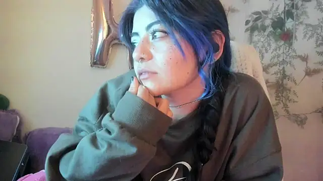 Sammysammy  online show from December 5, 8:13 am