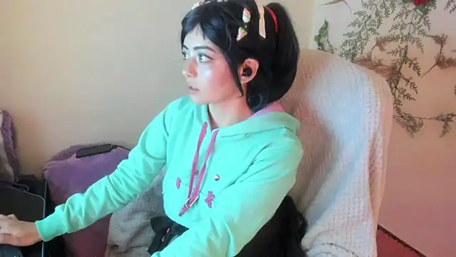 Sammysammy  online show from November 2, 2:49 am