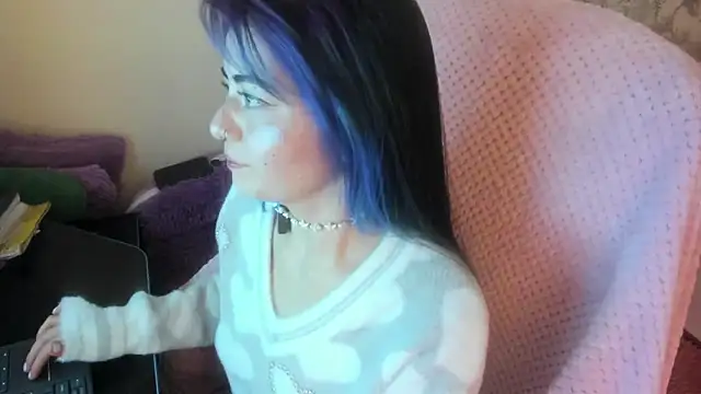 Sammysammy  online show from January 18, 3:59 pm