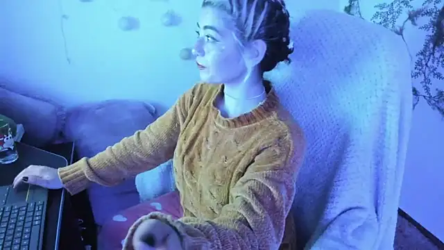 Sammysammy  online show from January 29, 4:05 am