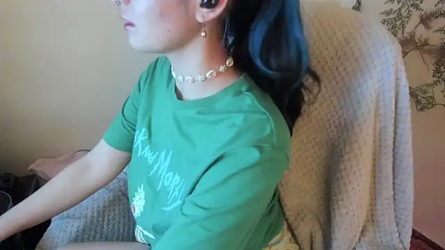 Sammysammy  online show from October 27, 7:09 am