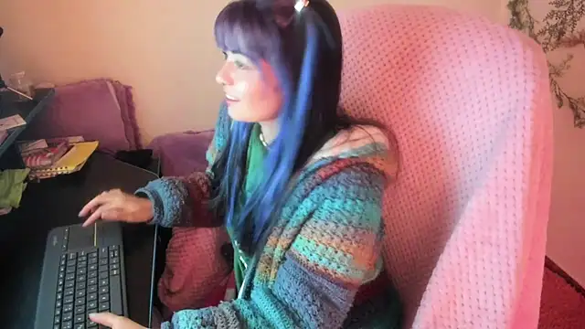 Sammysammy  online show from October 20, 7:09 am