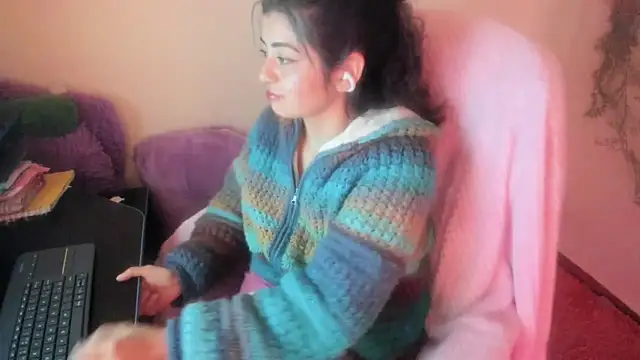 Sammysammy  online show from March 5, 8:44 am