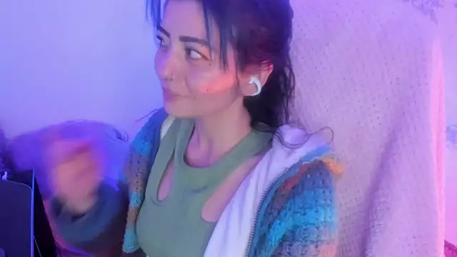 Sammysammy  online show from February 11, 4:45 am