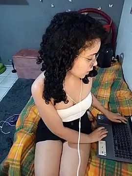 NinaSweet2 online show from October 9, 3:29 am