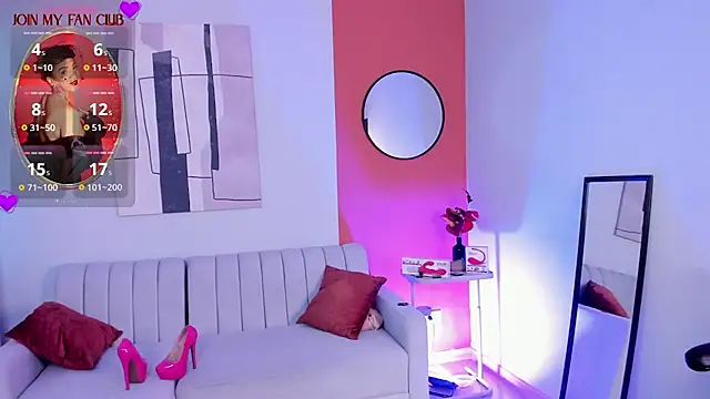 Snapshot of GraceElizabeth_ chatting on October 16, 8:39 pm GraceElizabeth online show from October 16, 8:39 pm