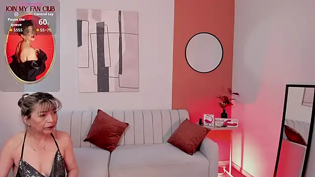 GraceElizabeth  online show from December 3, 9:03 pm