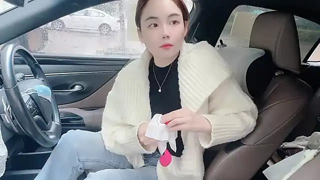 Snapshot of orla2021 chatting on March 24, 12:32 am orla2021 online show from March 24, 12:32 am