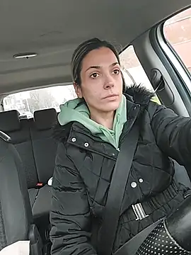 JoLeNe27 online show from February 5, 6:53 am