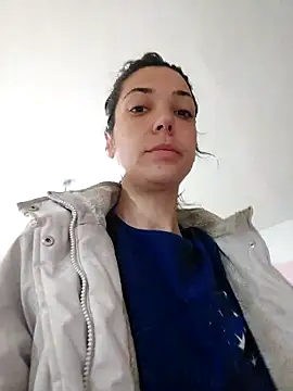 JoLeNe27 online show from April 11, 5:48 am