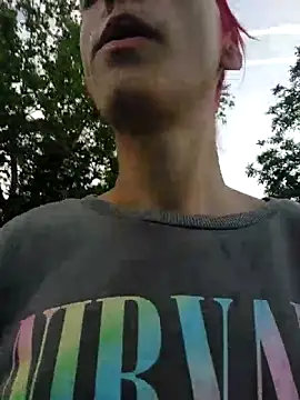 JoLeNe27 online show from June 1, 4:13 am