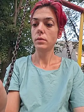 JoLeNe27 online show from June 30, 3:17 am