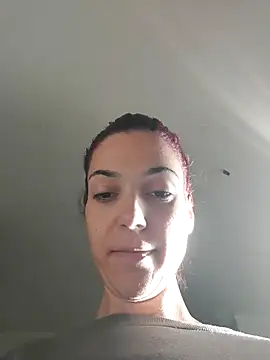 JoLeNe27 online show from April 25, 4:59 am
