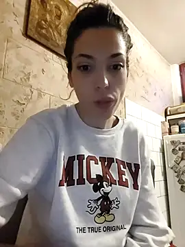 Snapshot of JoLeNe27 chatting on October 26, 5:41 am JoLeNe27 online show from October 26, 5:41 am