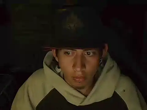 yefersonsijajaj online show from October 14, 6:14 am