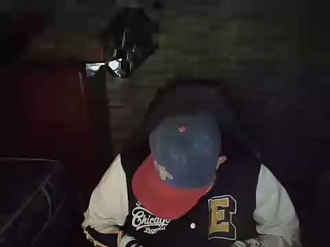 yefersonsijajaj online show from November 28, 6:24 am