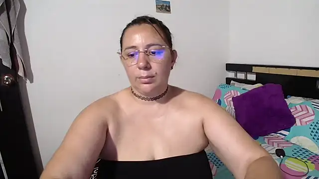 sexxy ticki online show from September 17, 10:01 pm