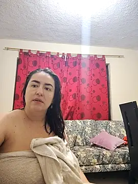 Snapshot of rosahills chatting on January 14, 11:14 am rosahills online show from January 14, 11:14 am